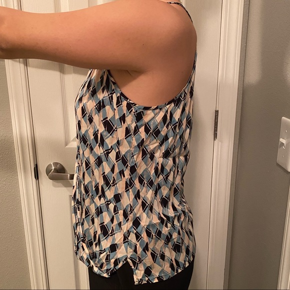 Geometric pattern Tank top - Picture 3 of 3